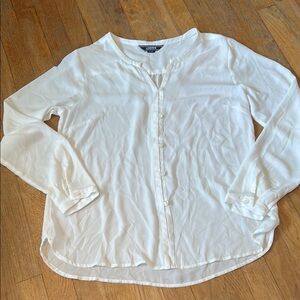 Lands' End White Button-Down Shirt‎